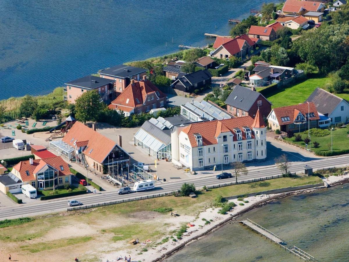 6 Person Holiday Home On A Holiday Park In Hejls Exterior photo