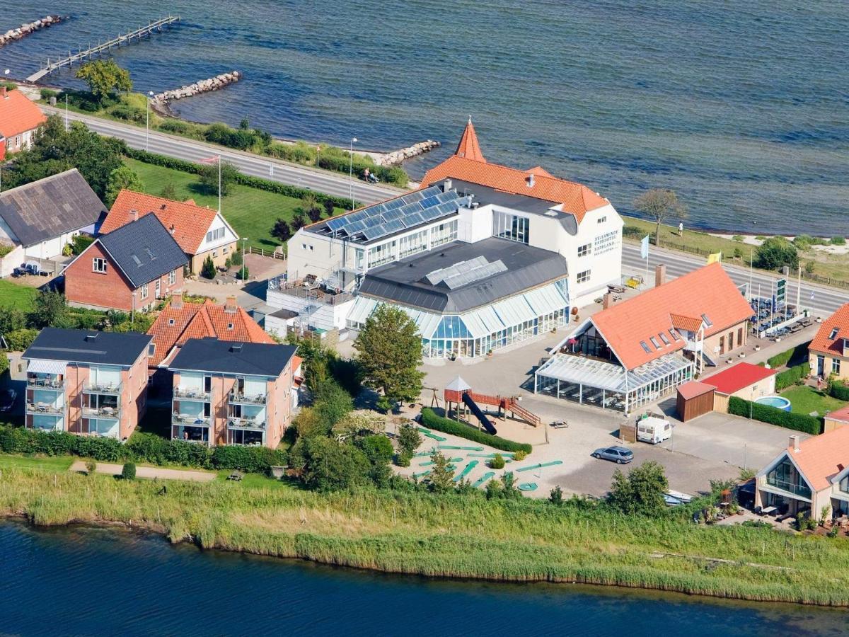 6 Person Holiday Home On A Holiday Park In Hejls Exterior photo
